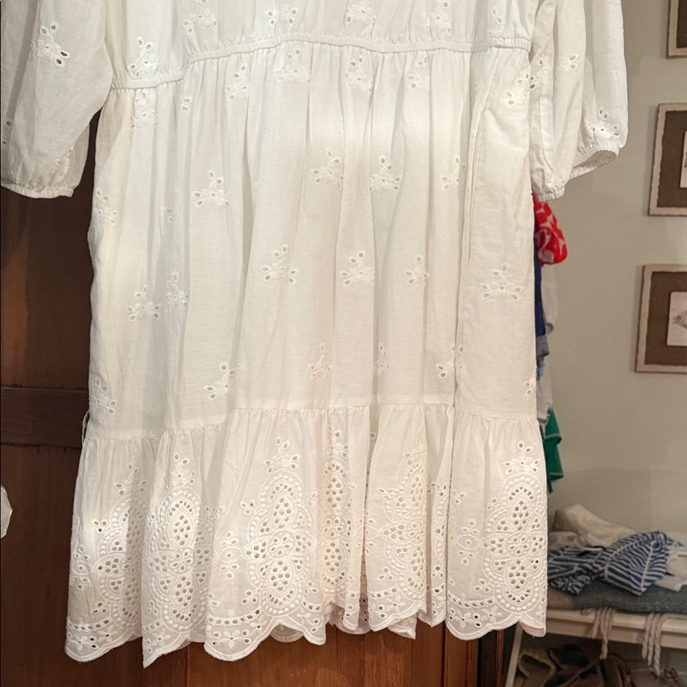 Chic White Eyelet Long Sleeve Dress - Picture 5 of 5